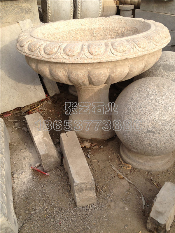 黃銹石石雕花缽，石花盆