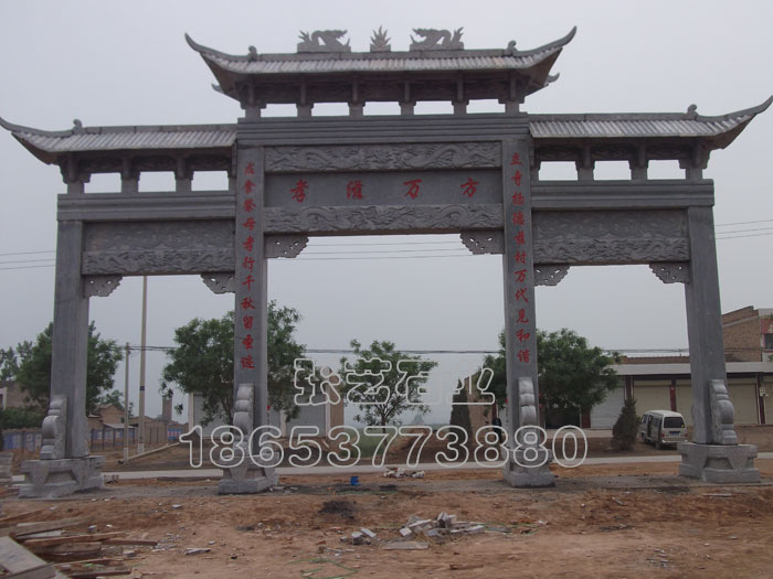 石雕牌坊的獨特地位